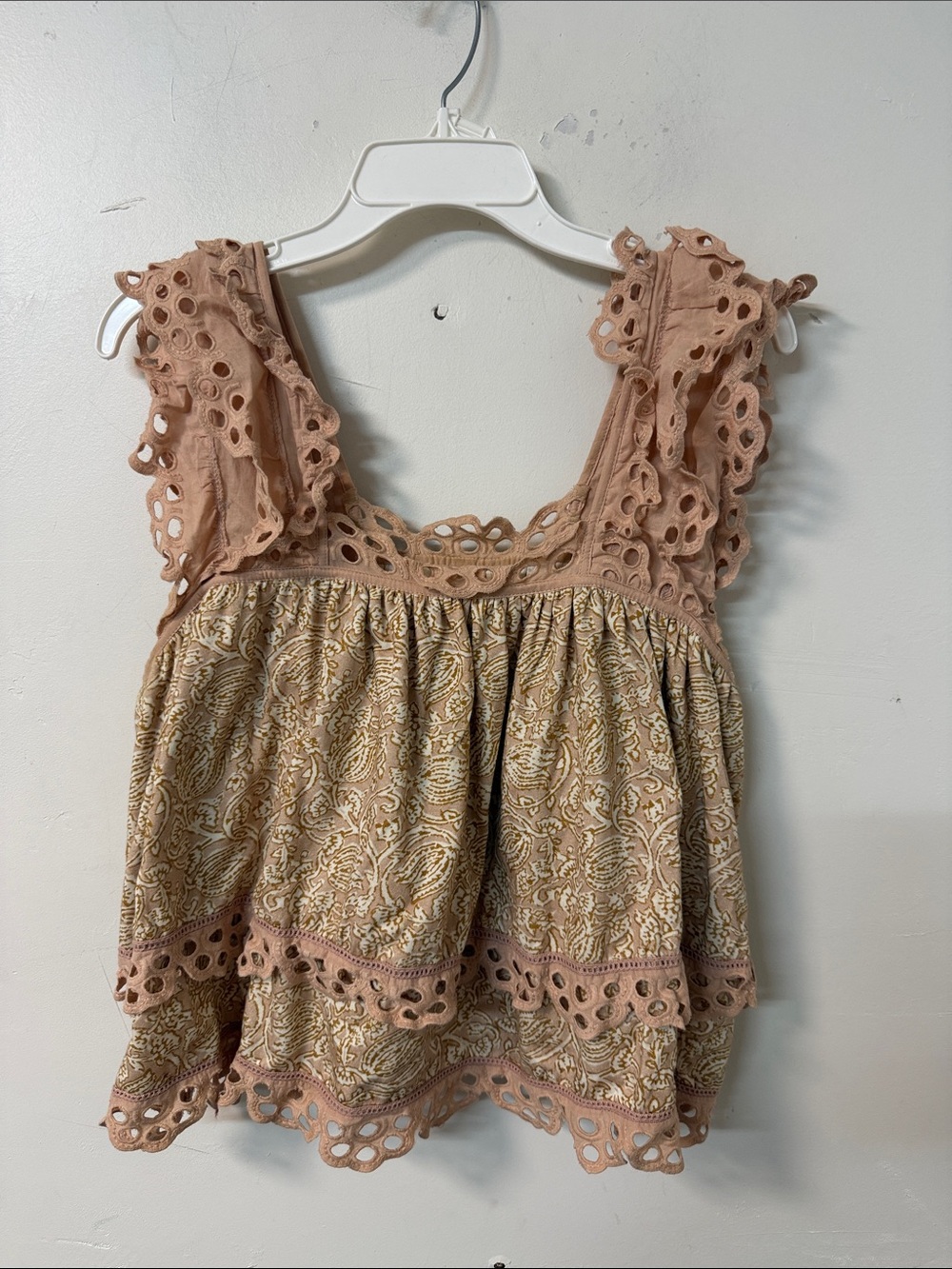 Women’s Eyelet Paisley Tiered Tank Top in Blush